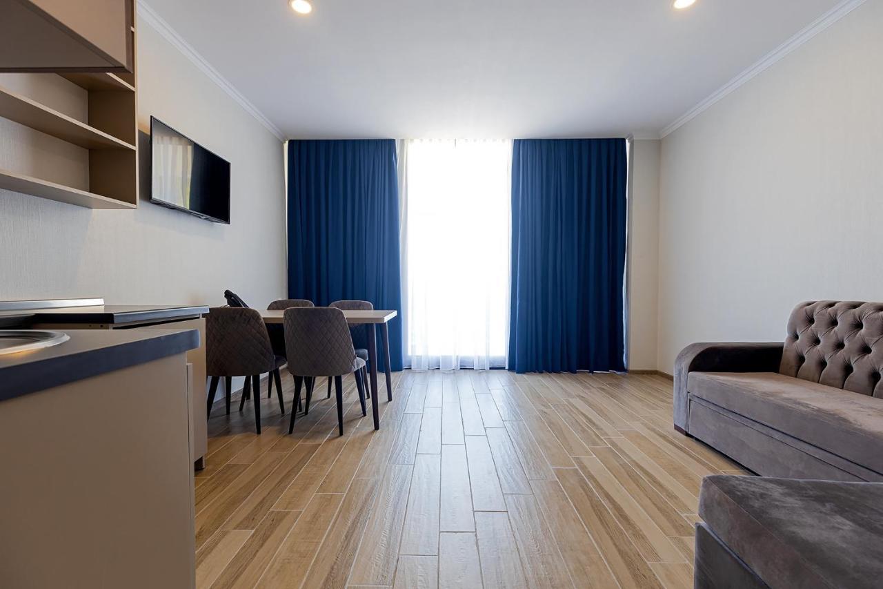 Kvariati Panorama Apartment Bagian luar foto