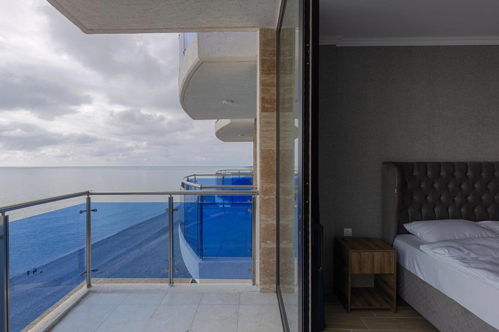 Kvariati Panorama Apartment Bagian luar foto